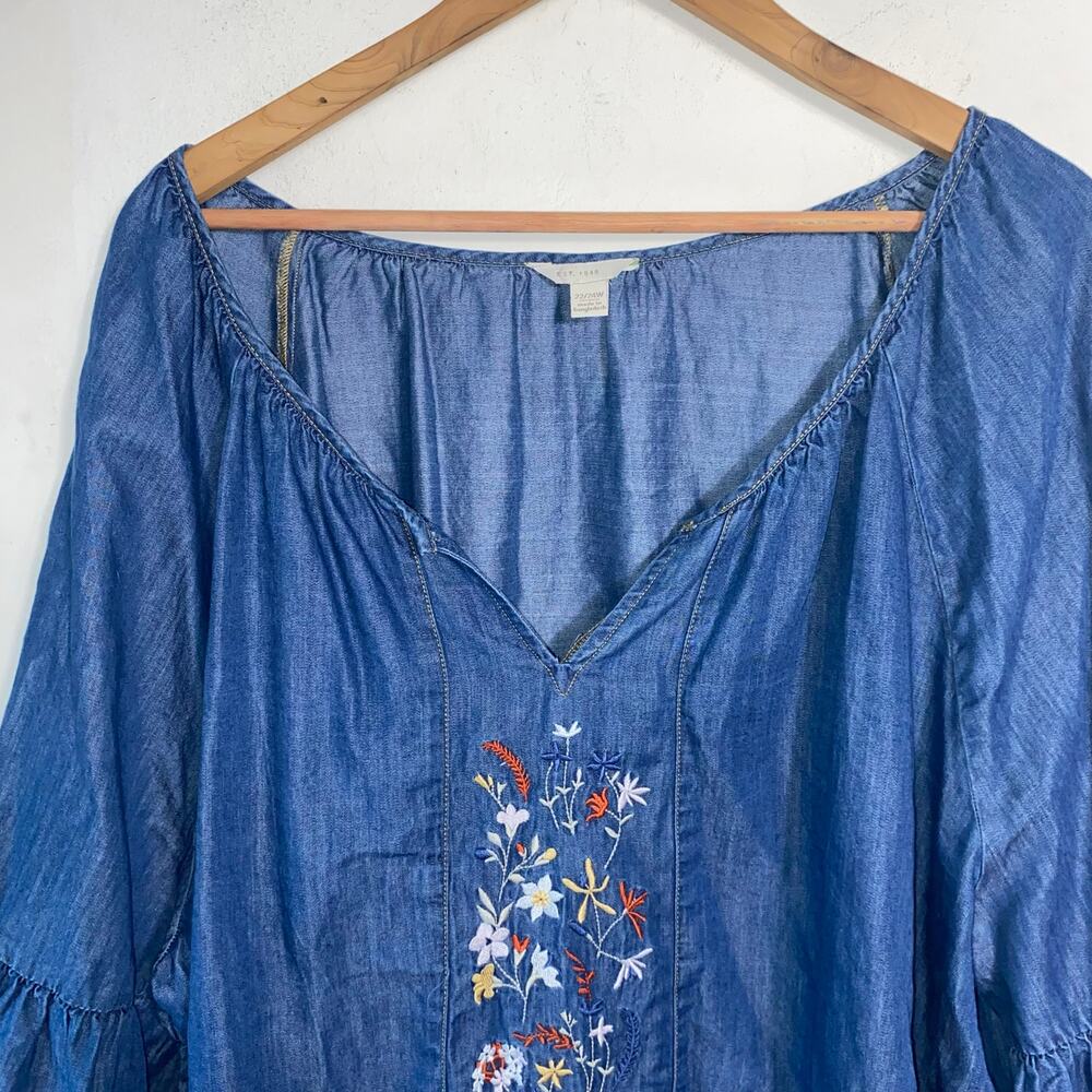 Blue Chambray Embroidered Prairie Top 22/24W Bell Sleeves Boho Fall Cottagecore - Picture 2 of 6